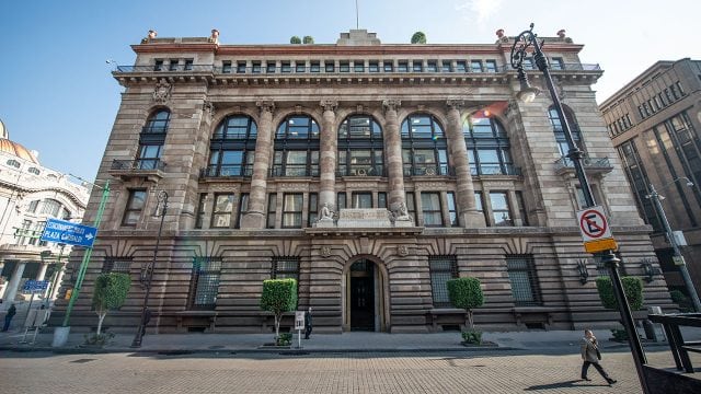 Banco-de-México-FLA_1594-640x360